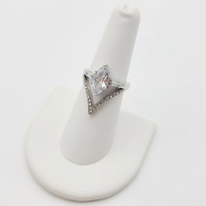 S925 Sterling Silver 14k Gold Chevron Simulated Diamond Marquise Ring